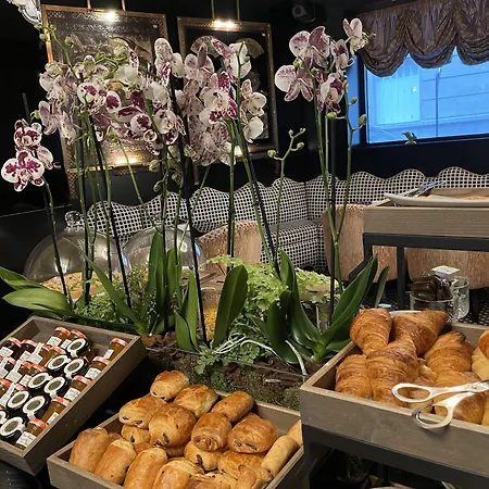 Chalgrin Boutique باريس