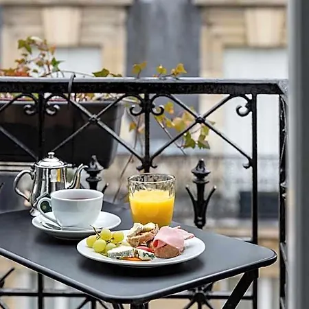 Отель Chalgrin Boutique 4*