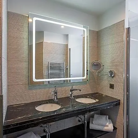 Hotel Chalgrin Boutique Paryż