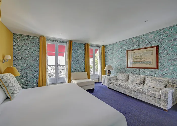 Chalgrin Boutique Hotel 4*
