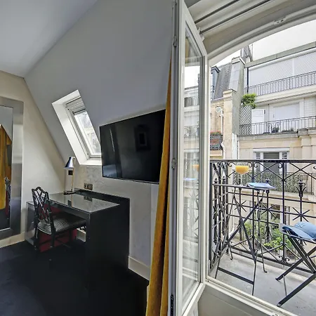 Chalgrin Boutique Hotel